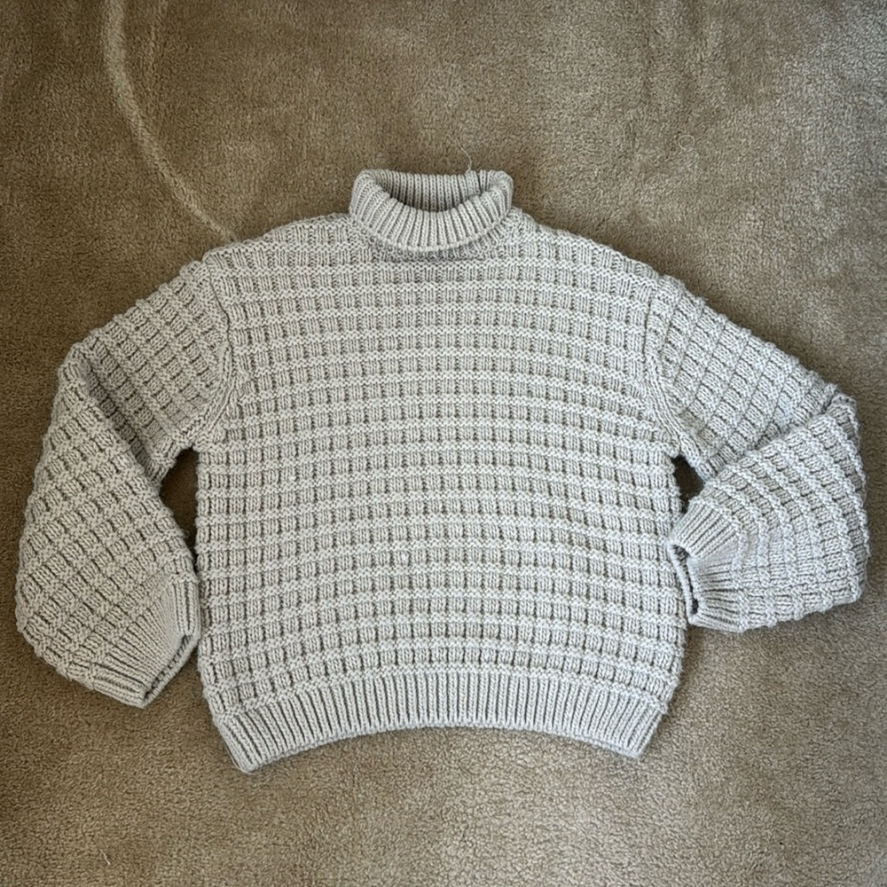 H&M Sweater